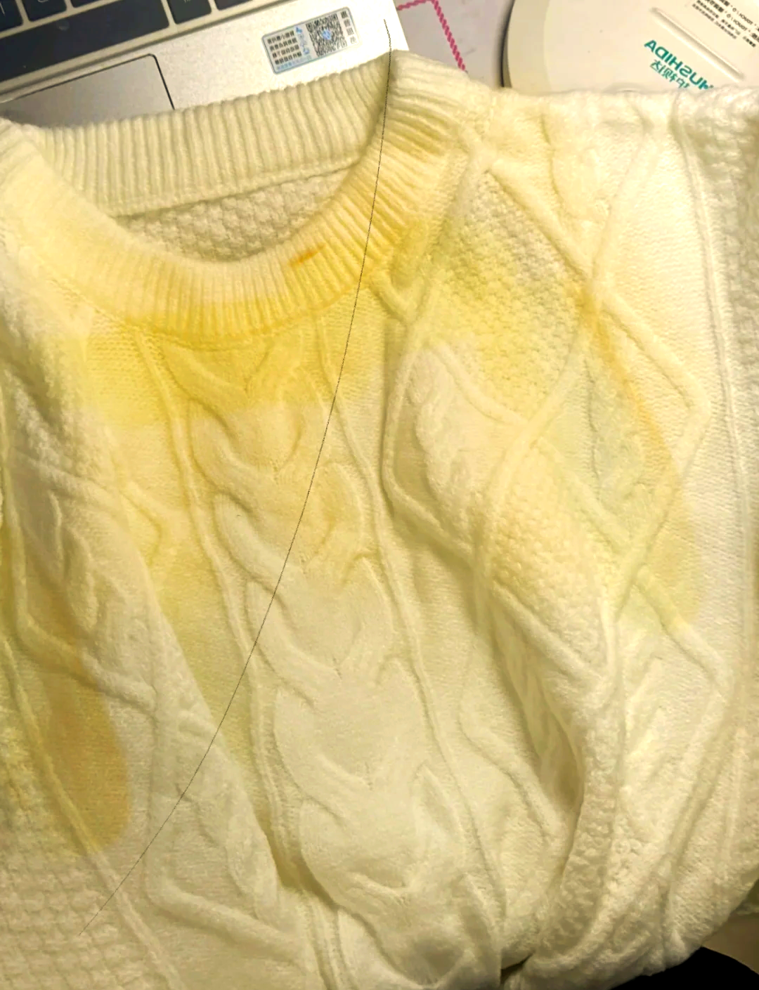 白色衣服发黄了最有效的方法