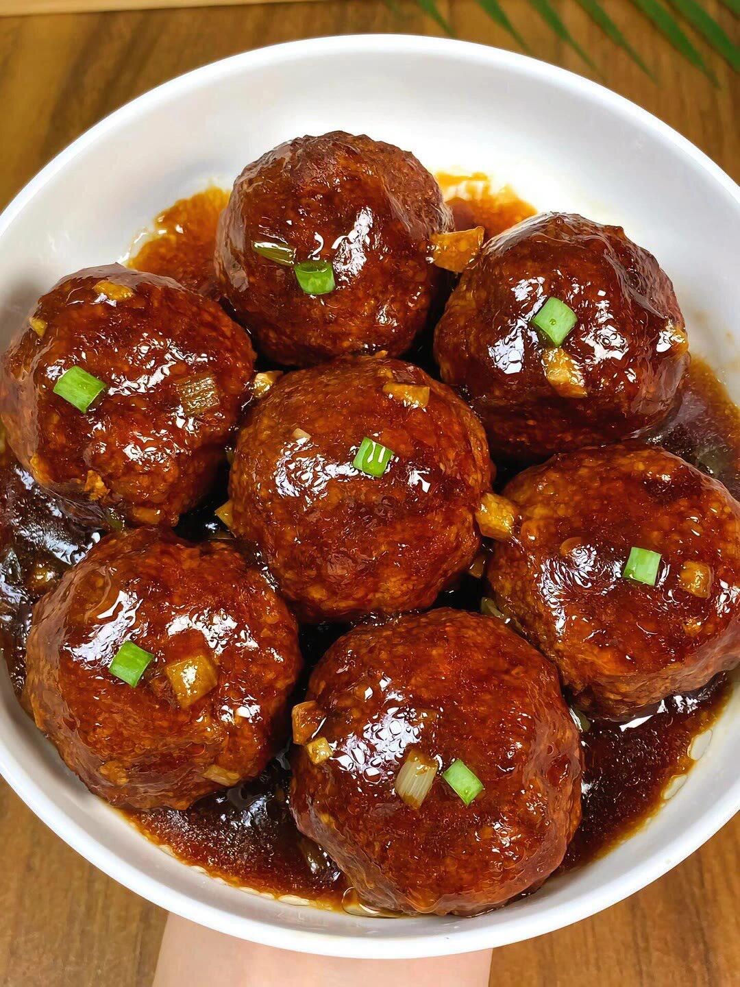 红烧铁狮子头的家常做法