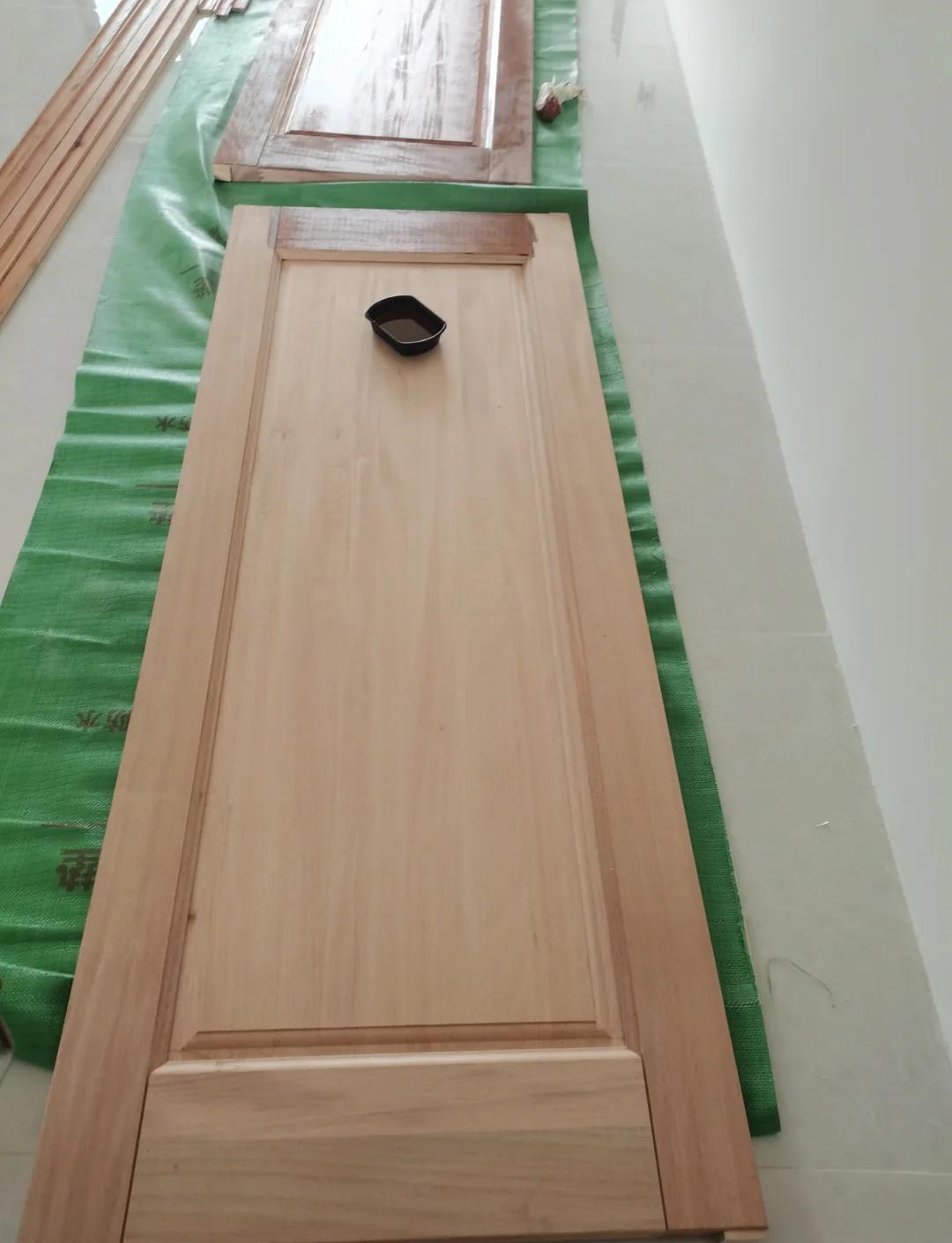 红胡桃木的酸臭味是什么