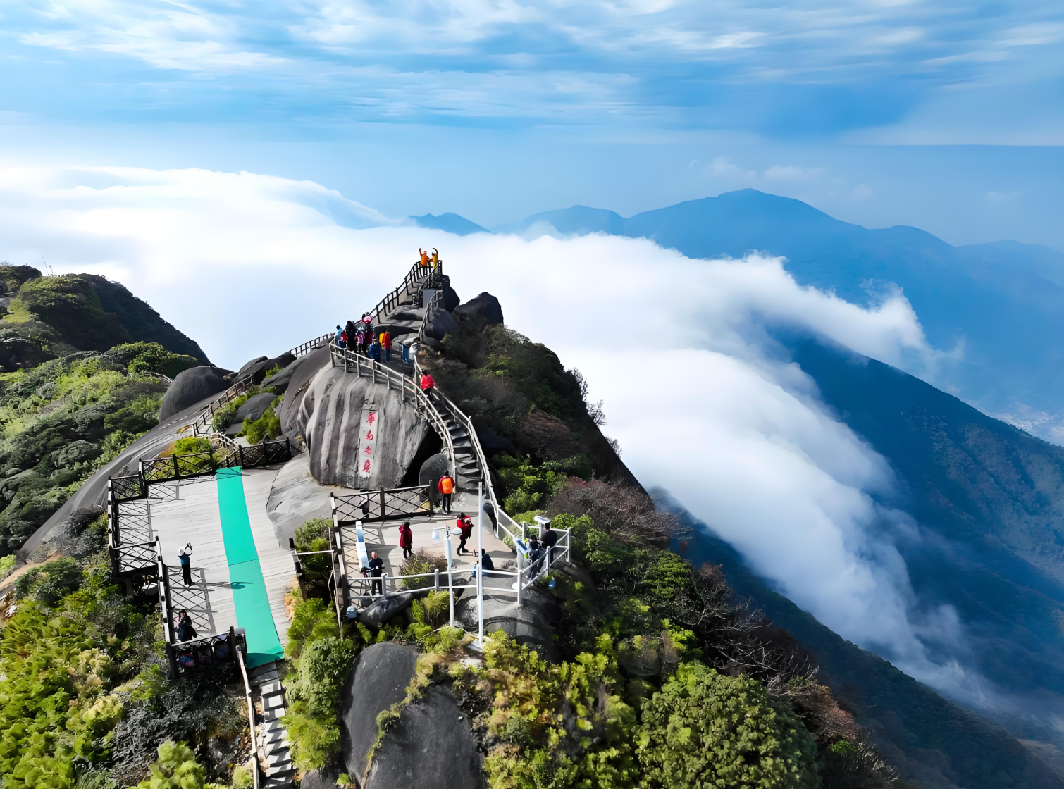 广西旅游必去十大景点有哪些