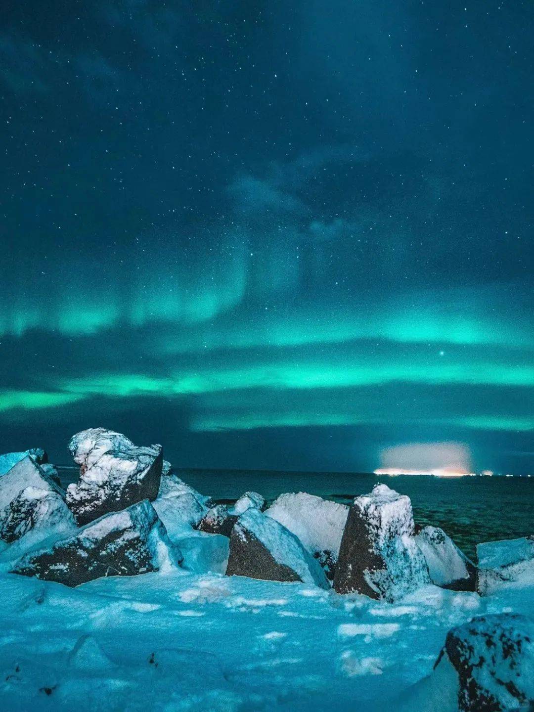 北欧极光出现一般在几月份