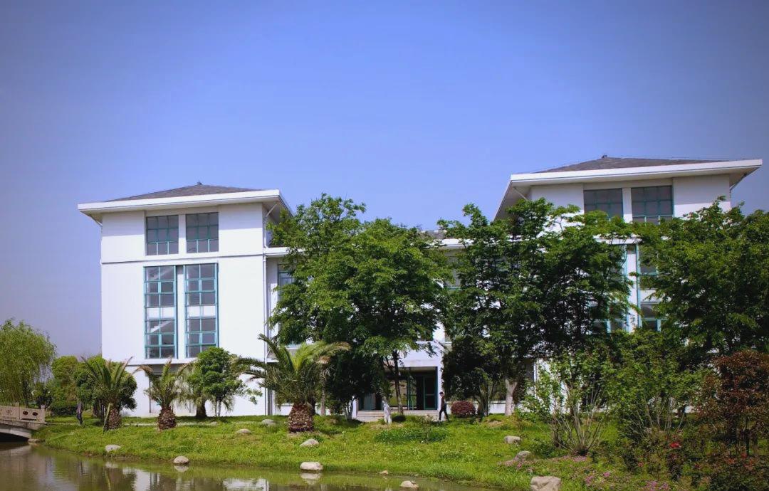 苏州大学应用技术学院简介