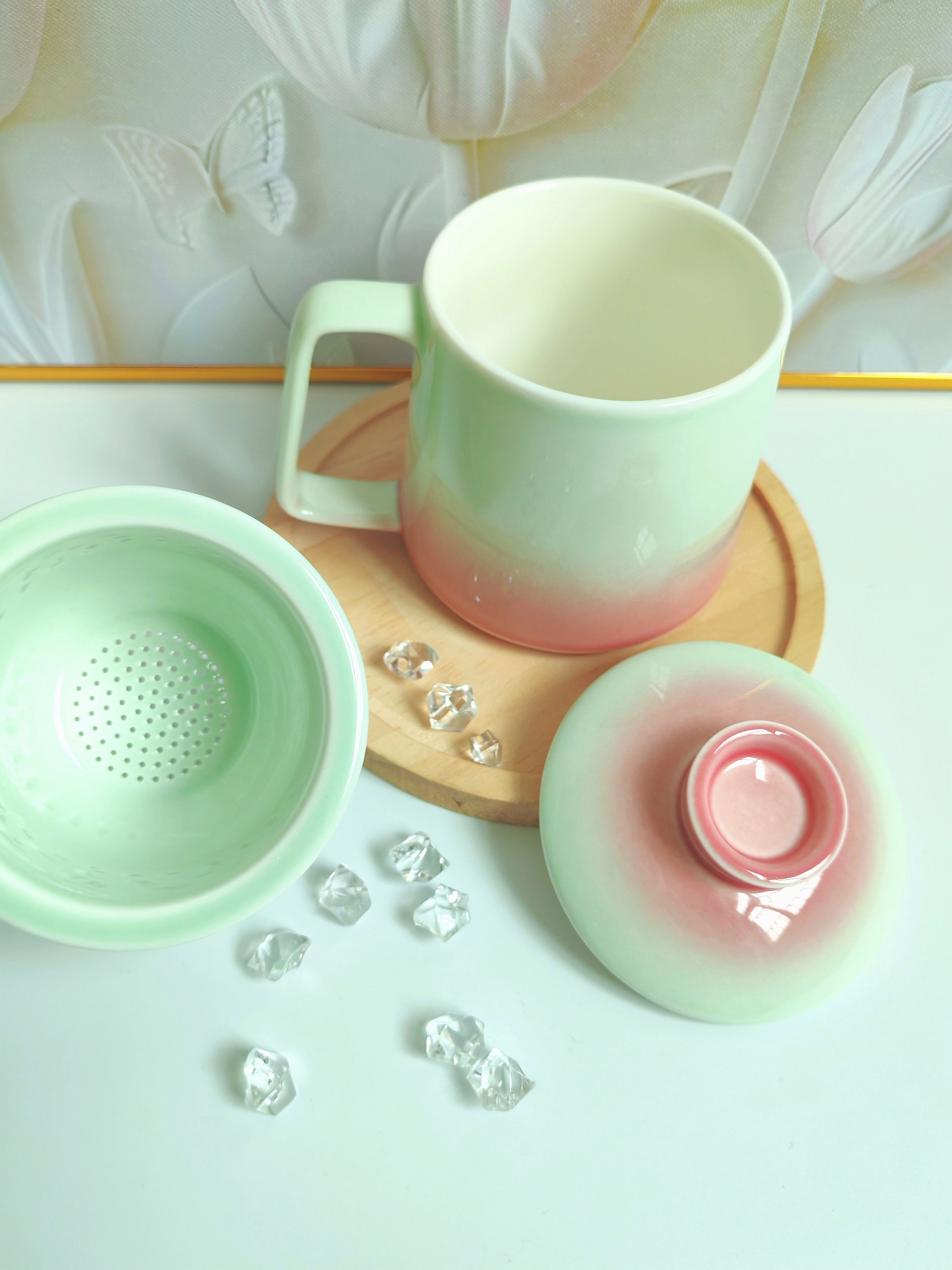 一个水杯重200毫升对不对？