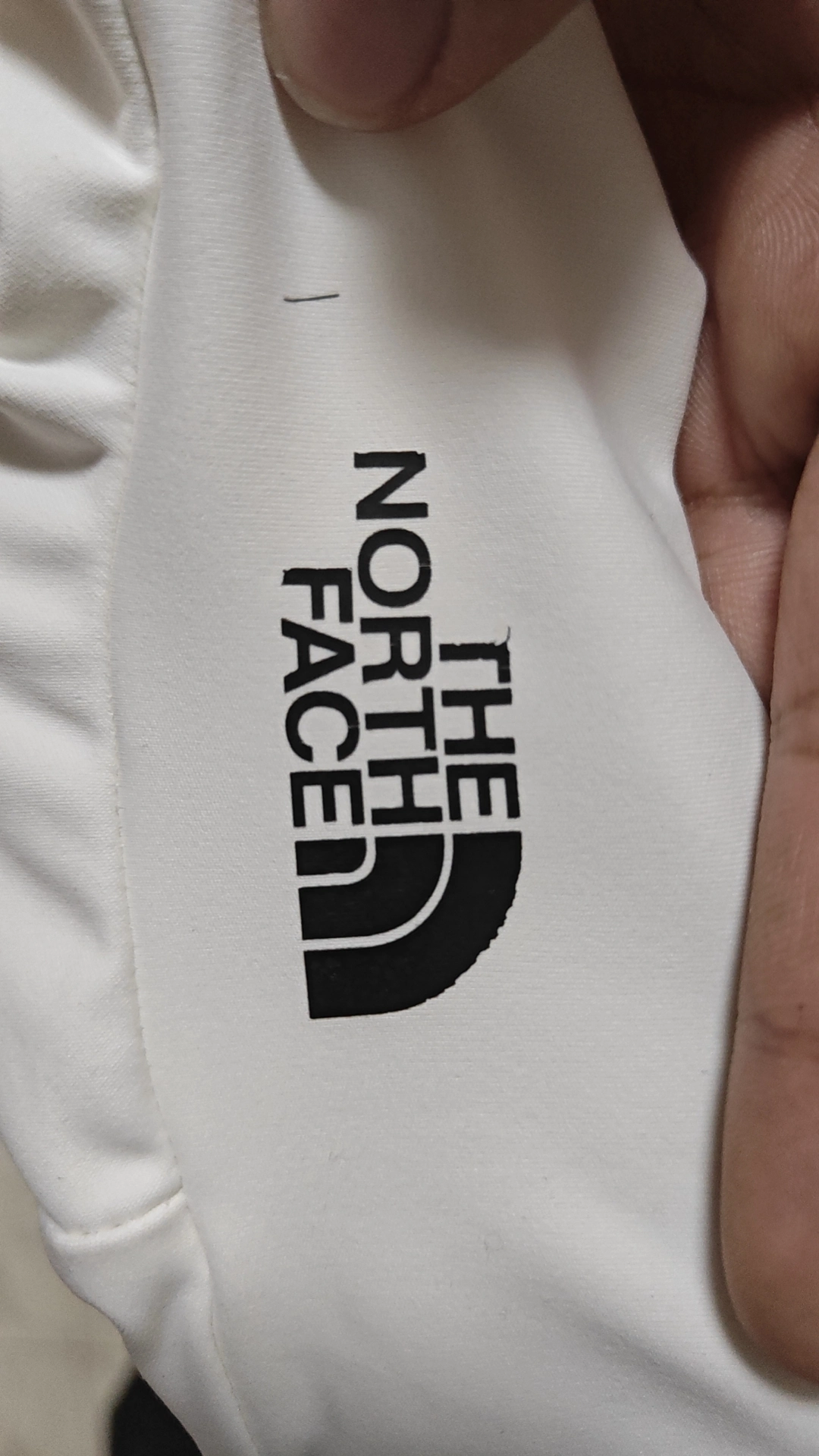 去除衣服上的胶印logo