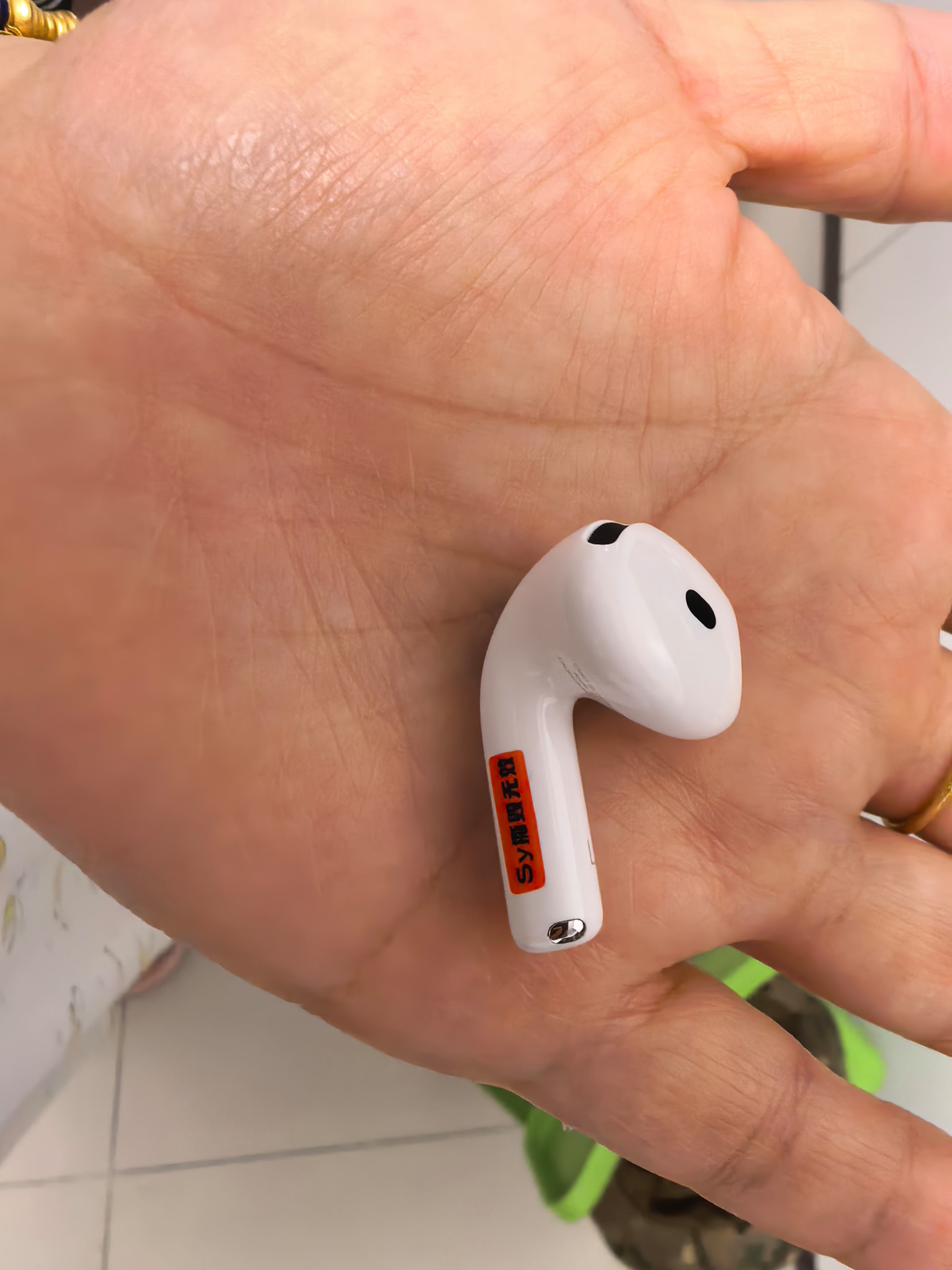 airpods丢了一只补一个能一起用吗