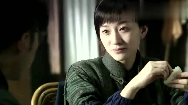 电视剧风筝中李小冉扮演着什么身份