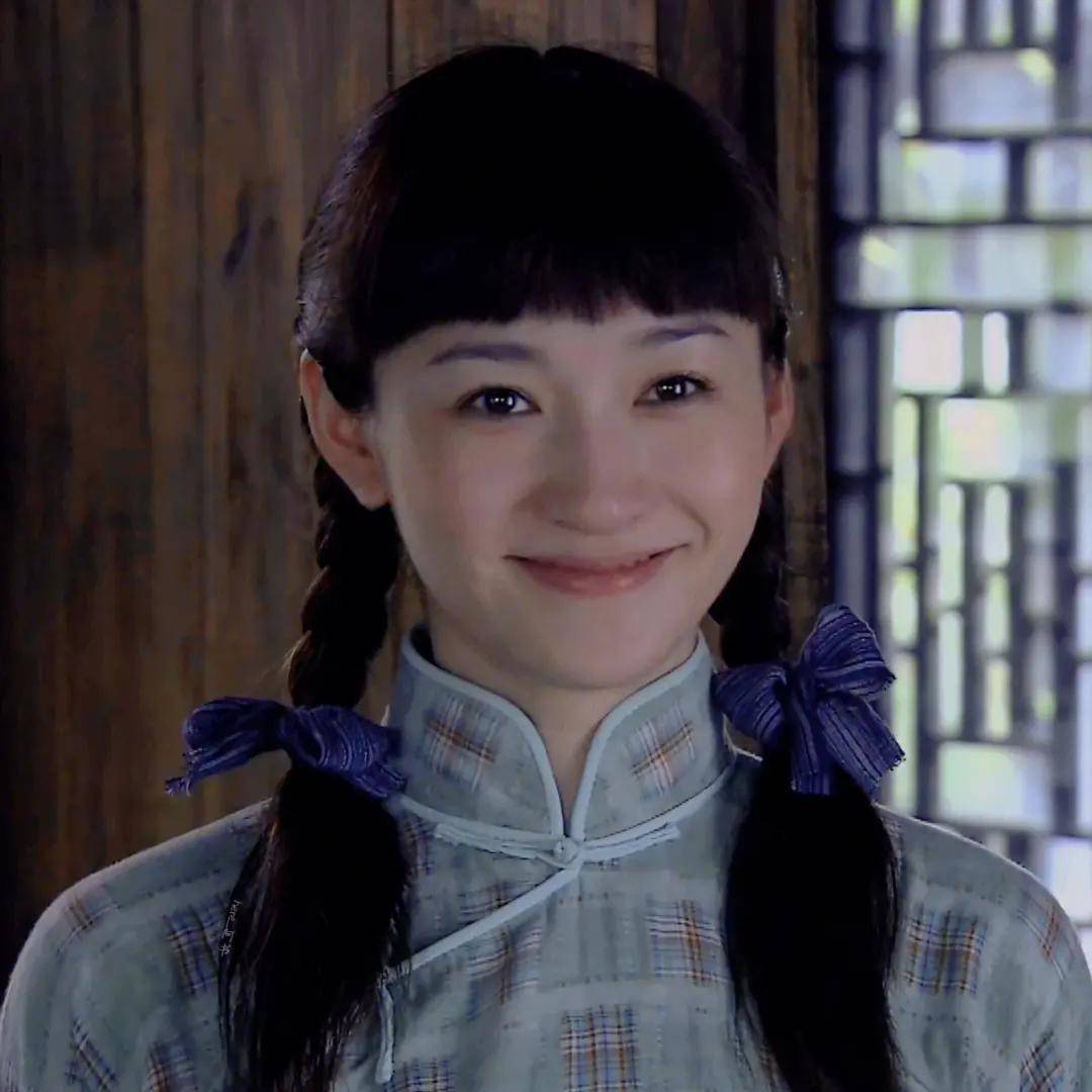 电视剧风筝中李小冉扮演着什么身份