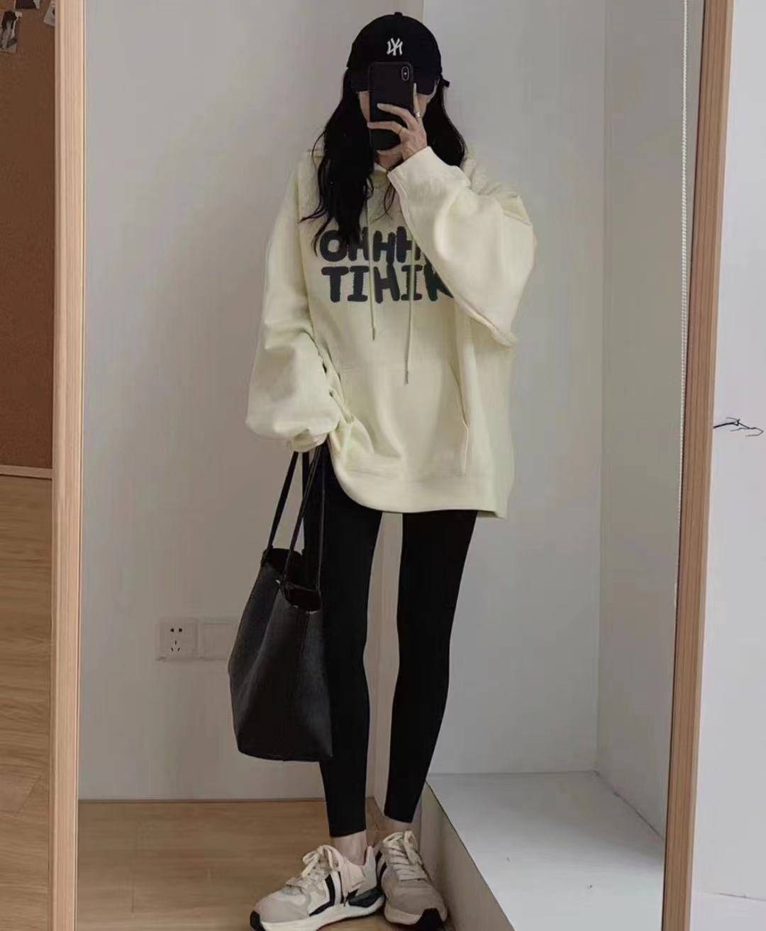 卫衣搭配什么裤子比较好看