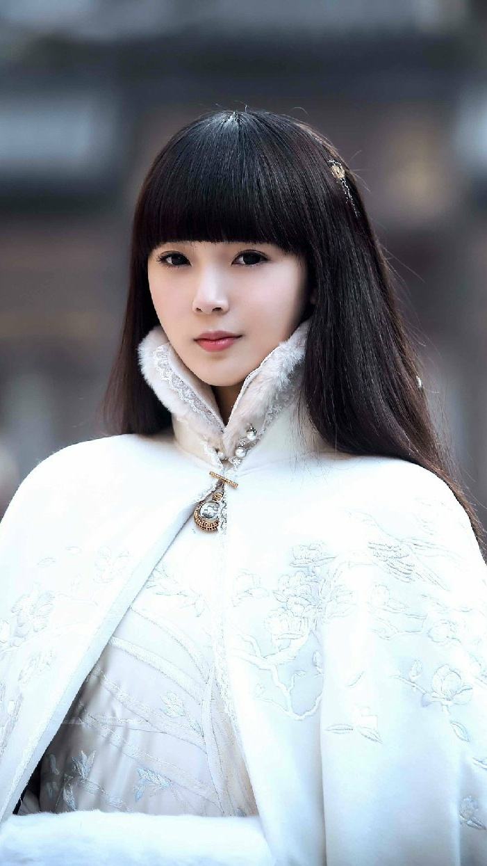 无心法师岳绮罗扮演者是？