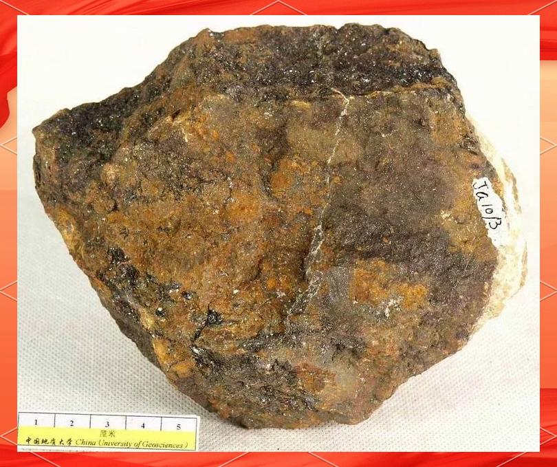 赤铁矿的主要成分是什么