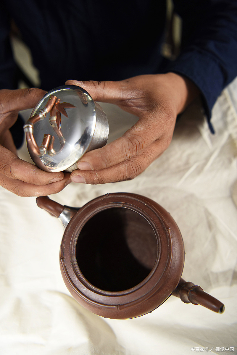 如何给紫砂壶开壶紫砂壶怎样开壶才正确