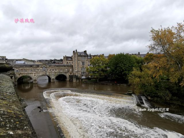 梦见爬楼梯很艰难爬不上去
