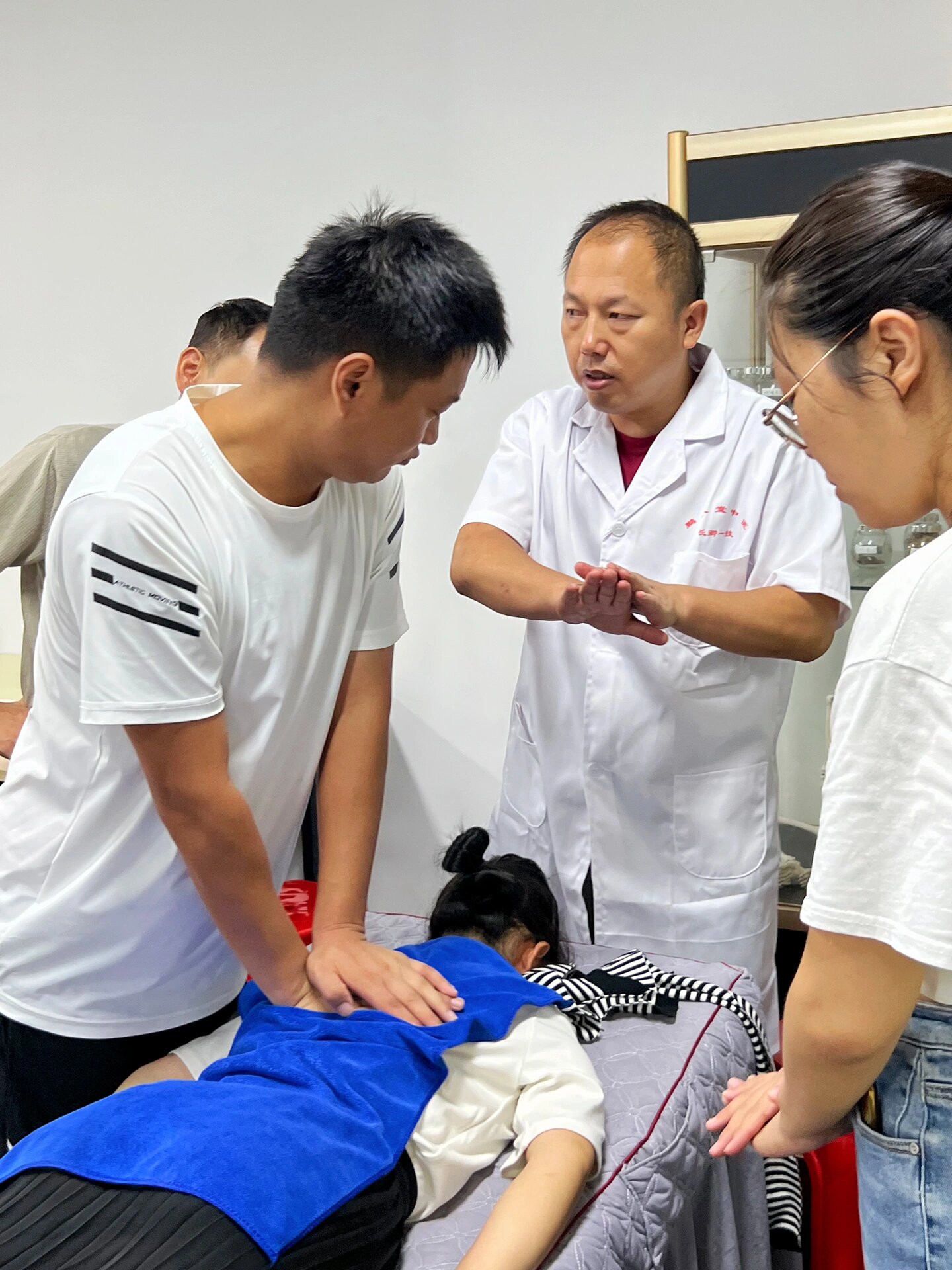 中医理疗推拿培训学校