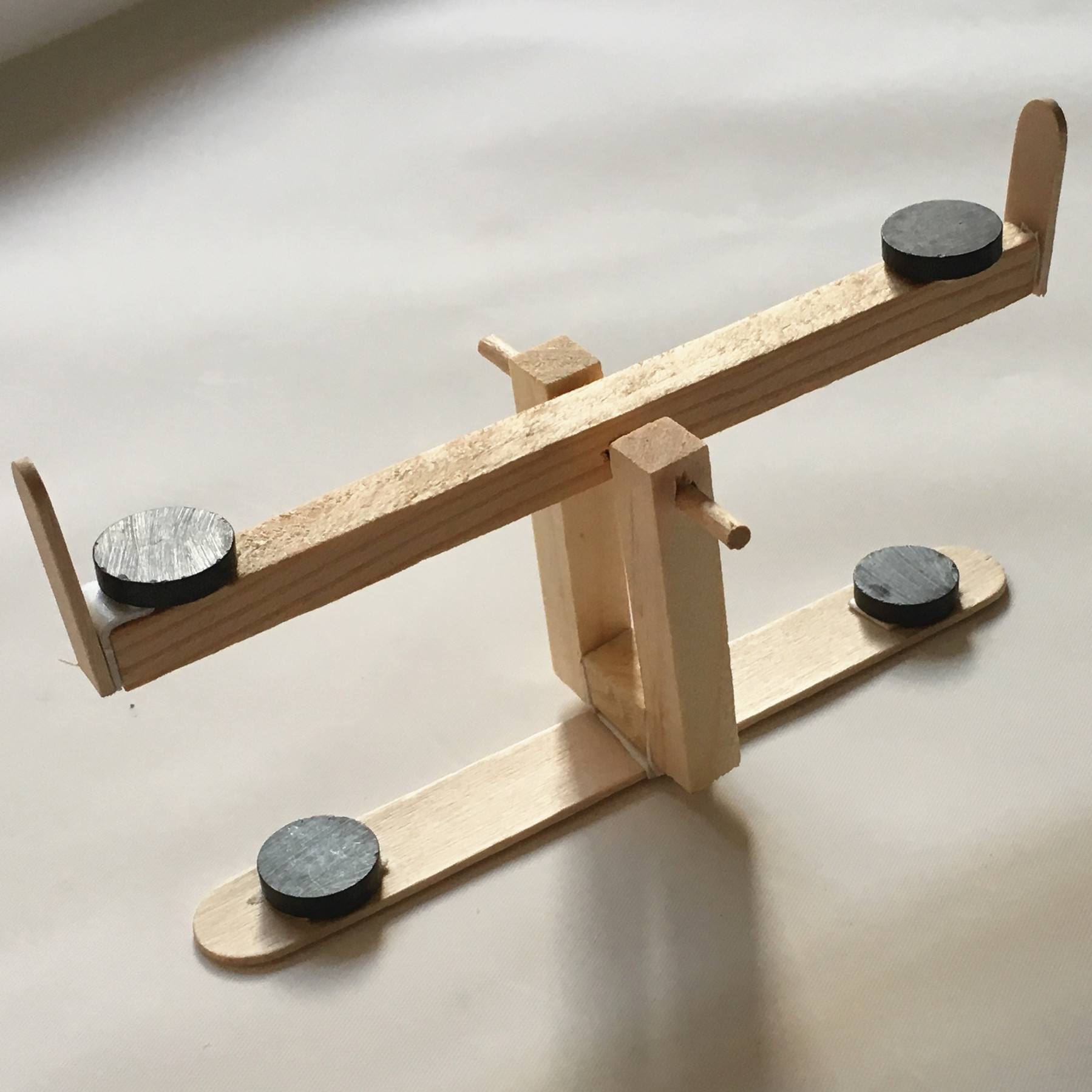 最简单的科技小制作方法