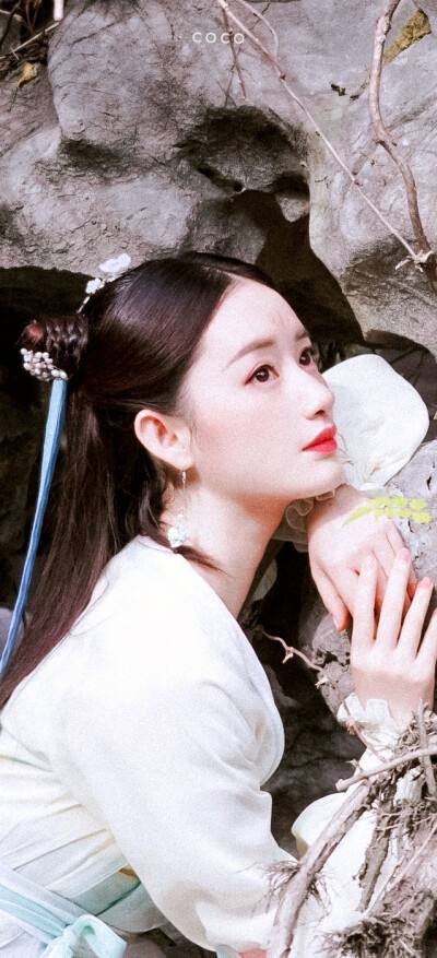 从前有座灵剑山小琉璃身份