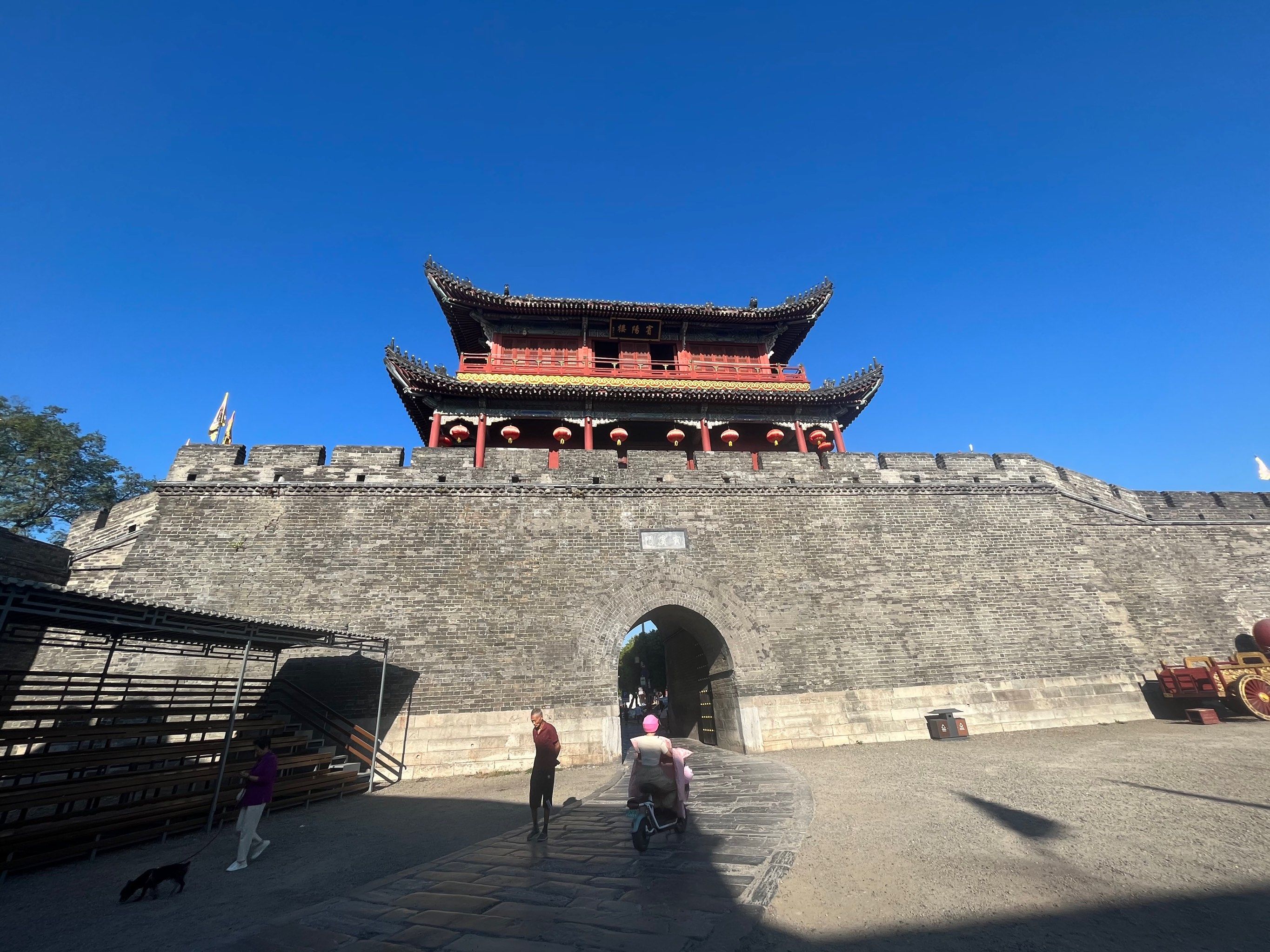 荆州有什么好玩的地方景点