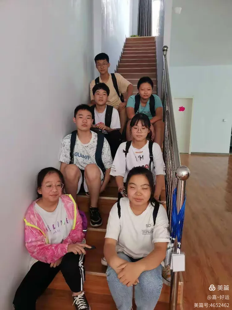 莘莘学子读xinxin对吗