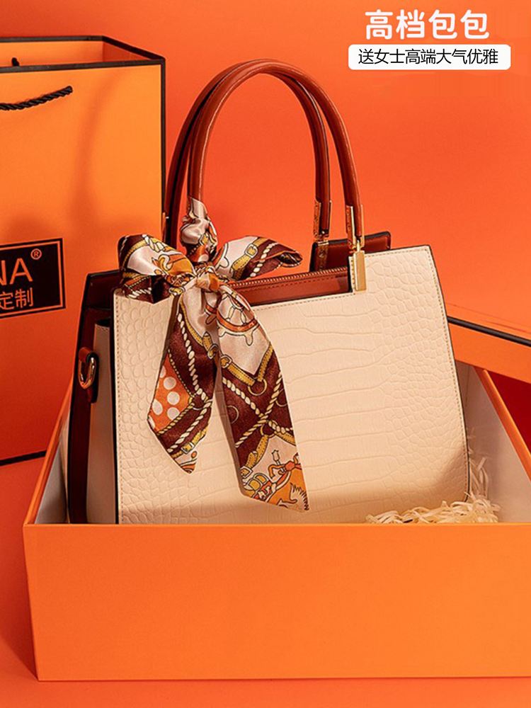 一般给婆婆买什么礼物好