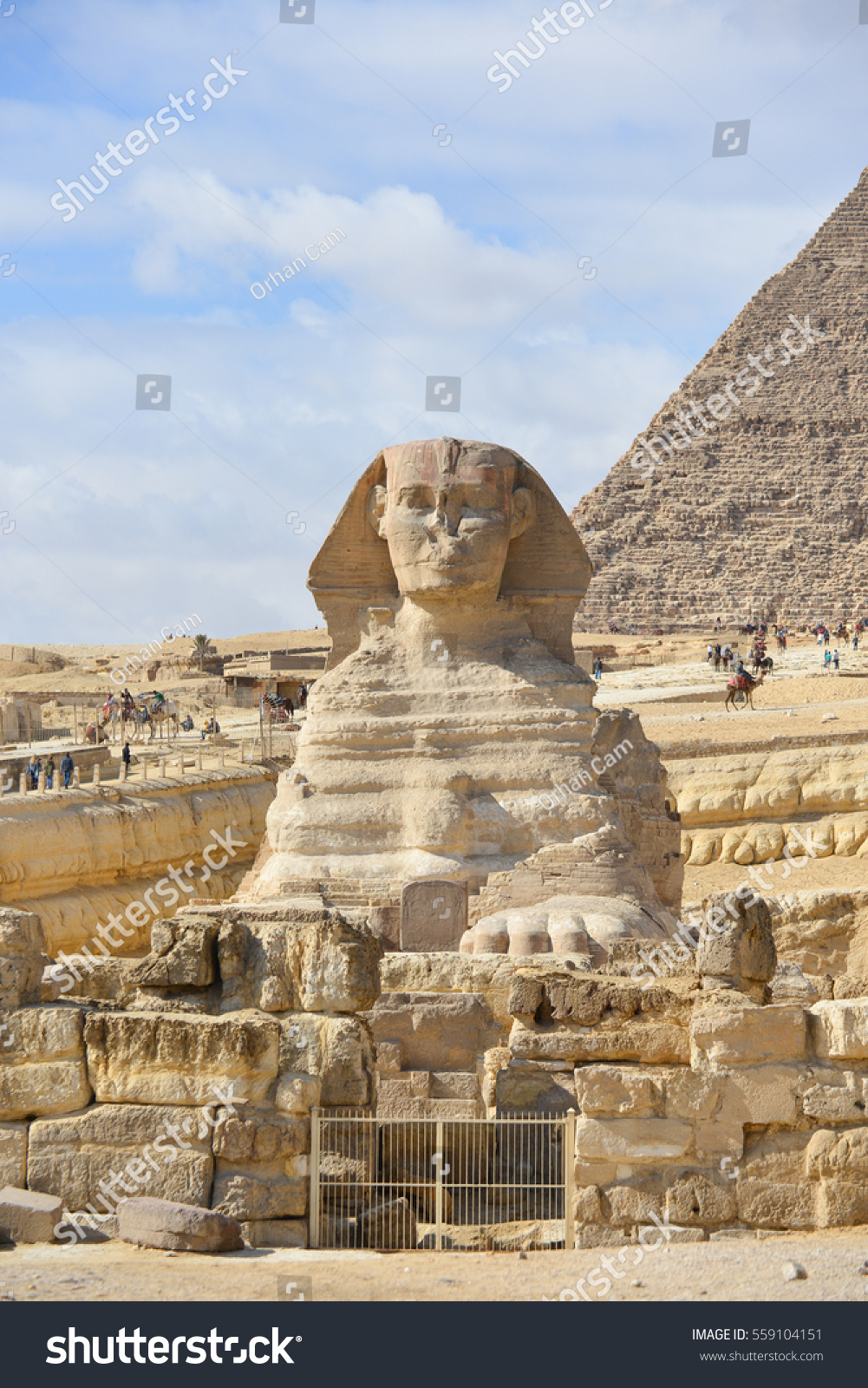 英语pyramids怎么读