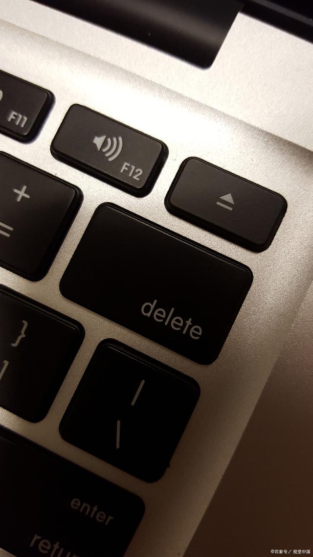 键盘delete键位置在哪