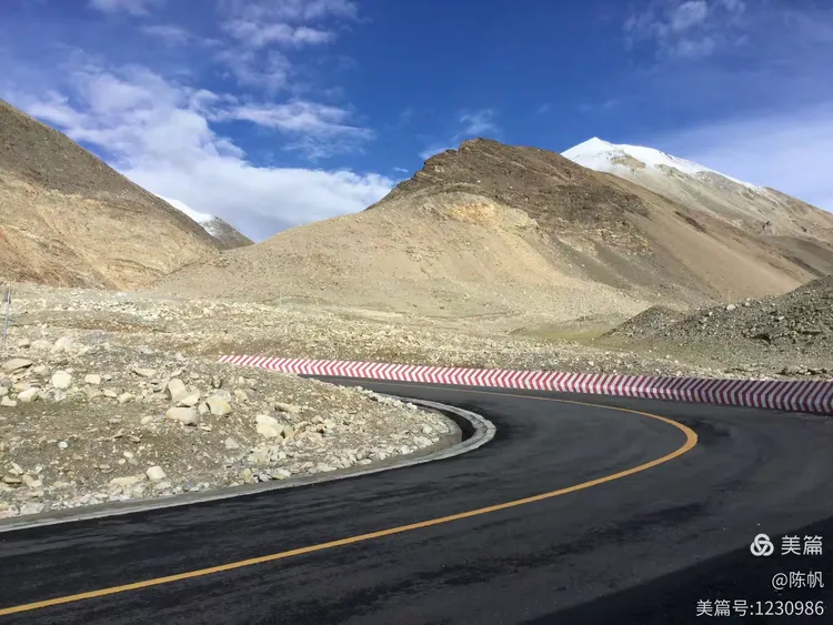 向左向右向前看完整歌词