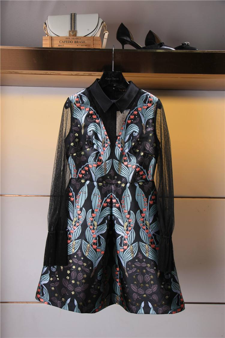 卓雅是什么档次的女装