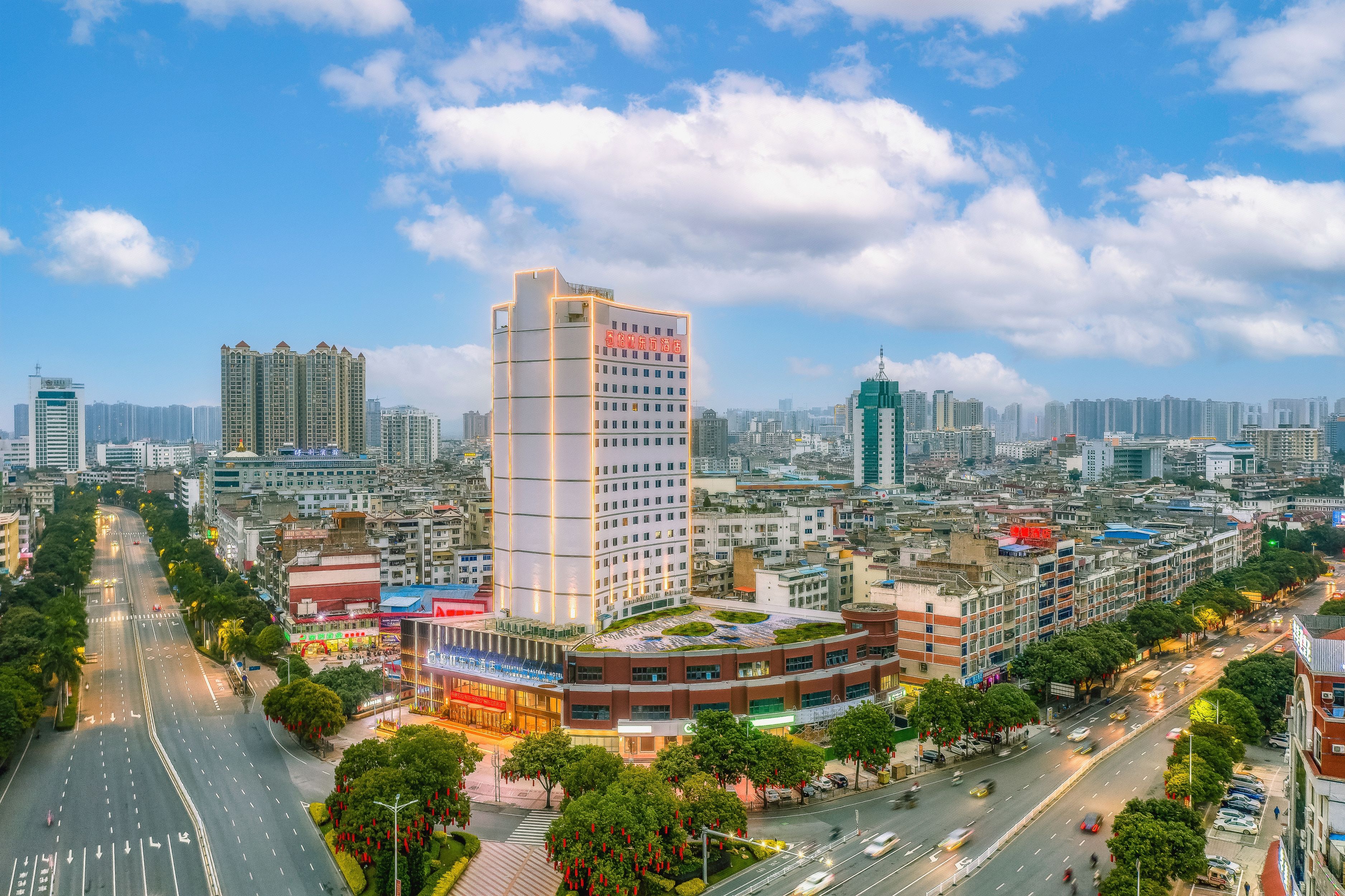 玉林万达广场在哪个位置