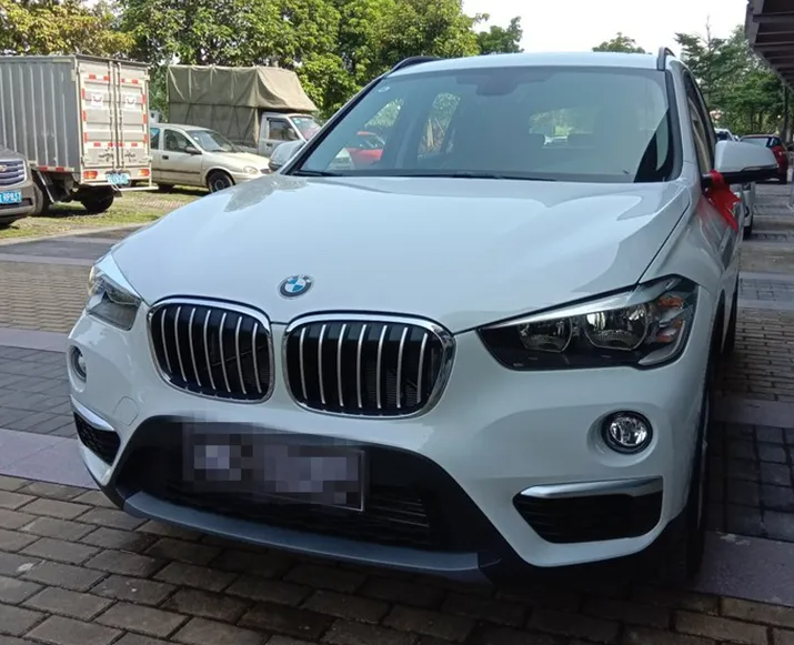 做梦梦见车子丢了到处找车是什么意思