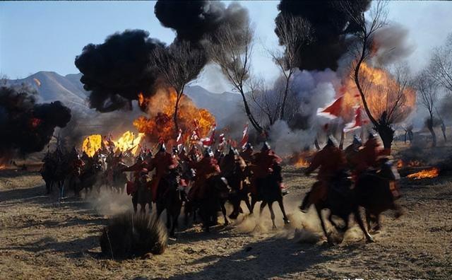 抗日黄埔毕业参加北伐有两个哥哥的是什么小说