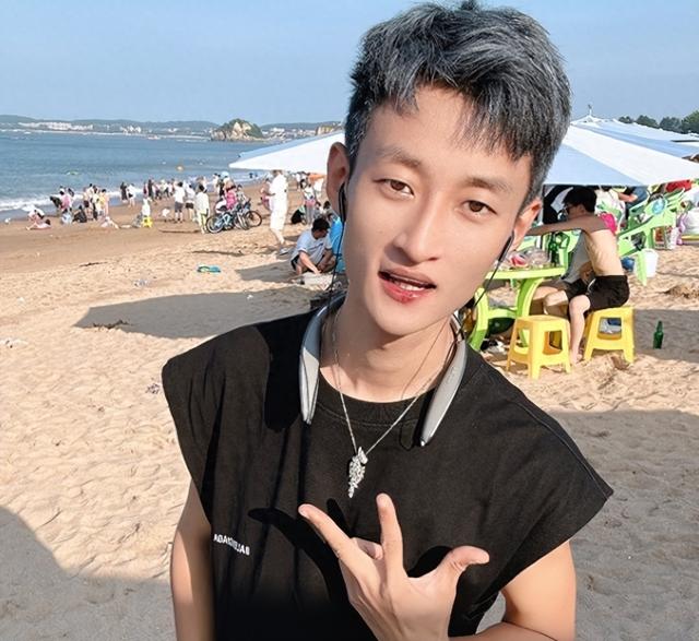 网红仙洋是因为什么进去的?