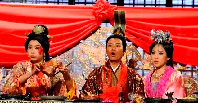 有事钟无艳无事夏迎春什么意思