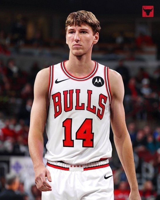 nba11号球衣的代表人物