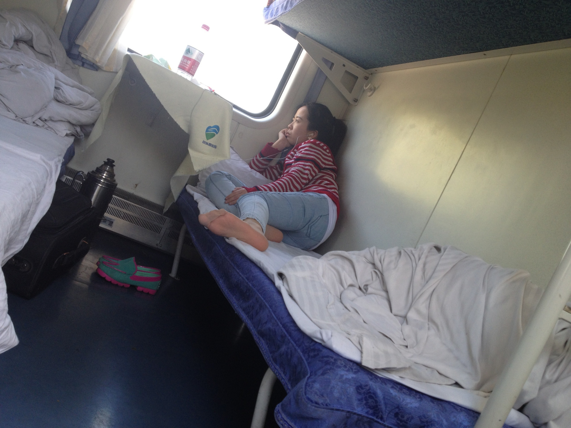 火车卧铺有充电的地方吗