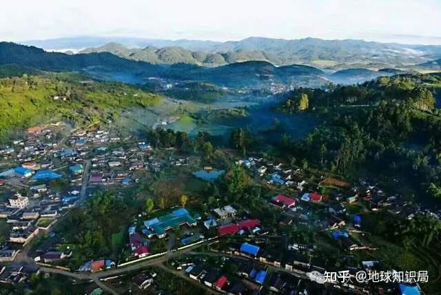 金新月是哪几个国家的交界地带