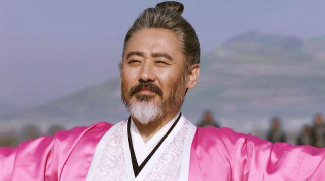 三国历史上柏灵筠的原型是谁