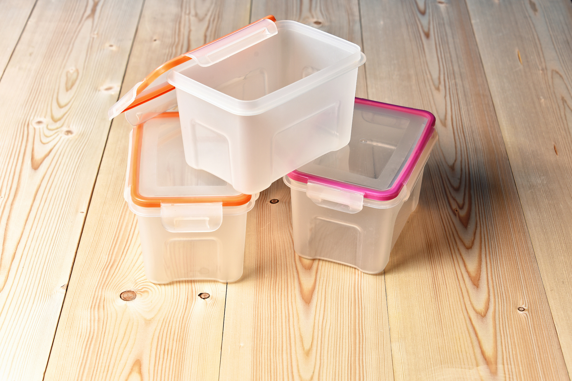 塑料盒可以放微波炉加热吗