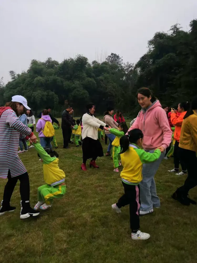 亲爱的你呀再跳个舞吧歌词