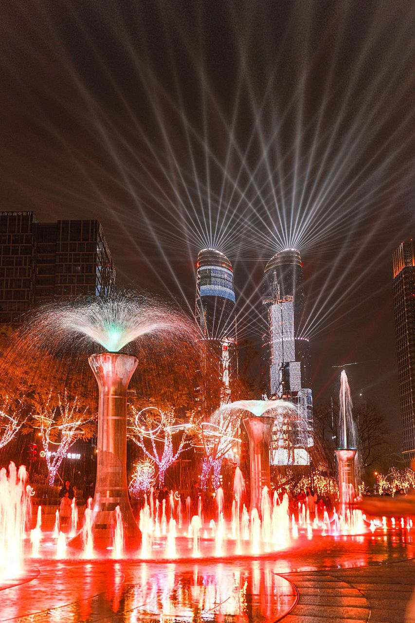 南昌秋水广场一般什么时候有喷泉