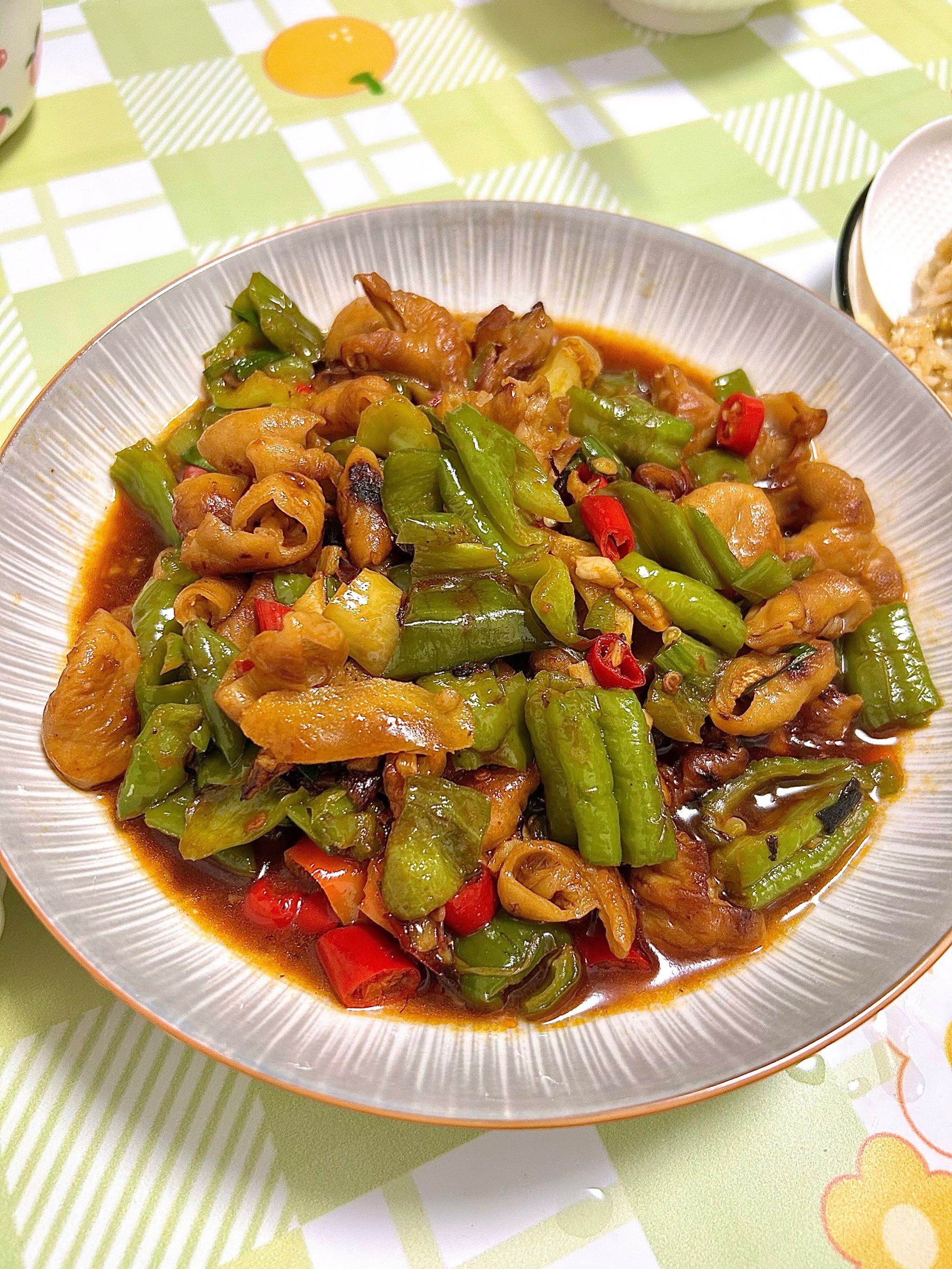 正宗的爆炒肥肠怎么做