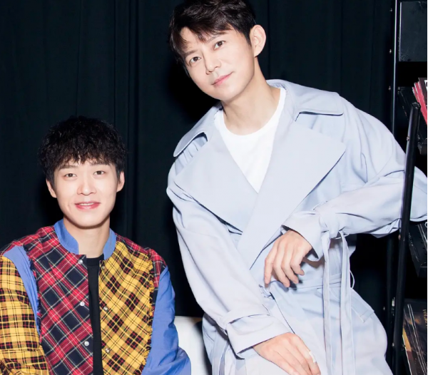 何炅,戴军,吉杰有怎样的关系?