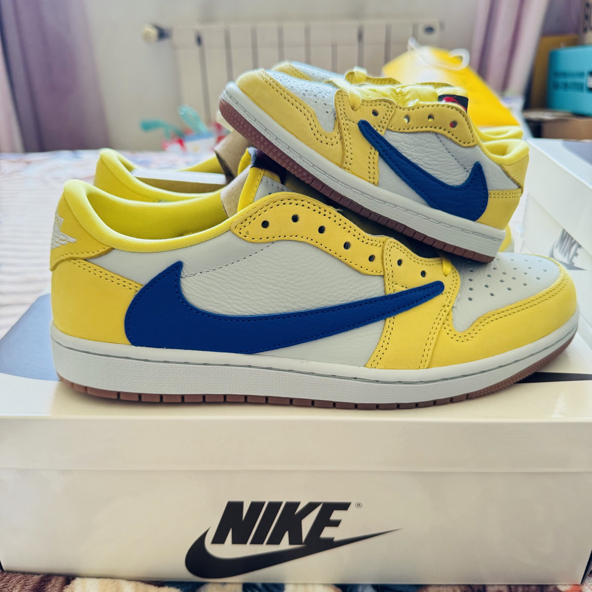 aj倒钩正品刚发售43码多少钱?