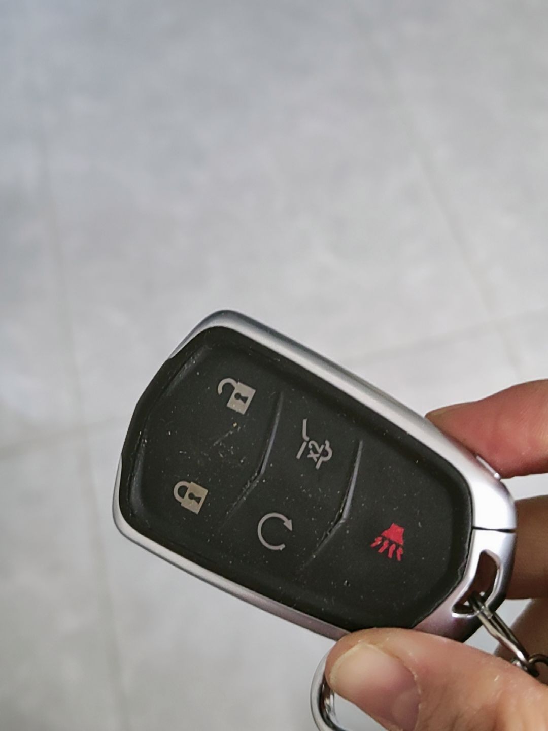 凯迪拉克atsl钥匙功能