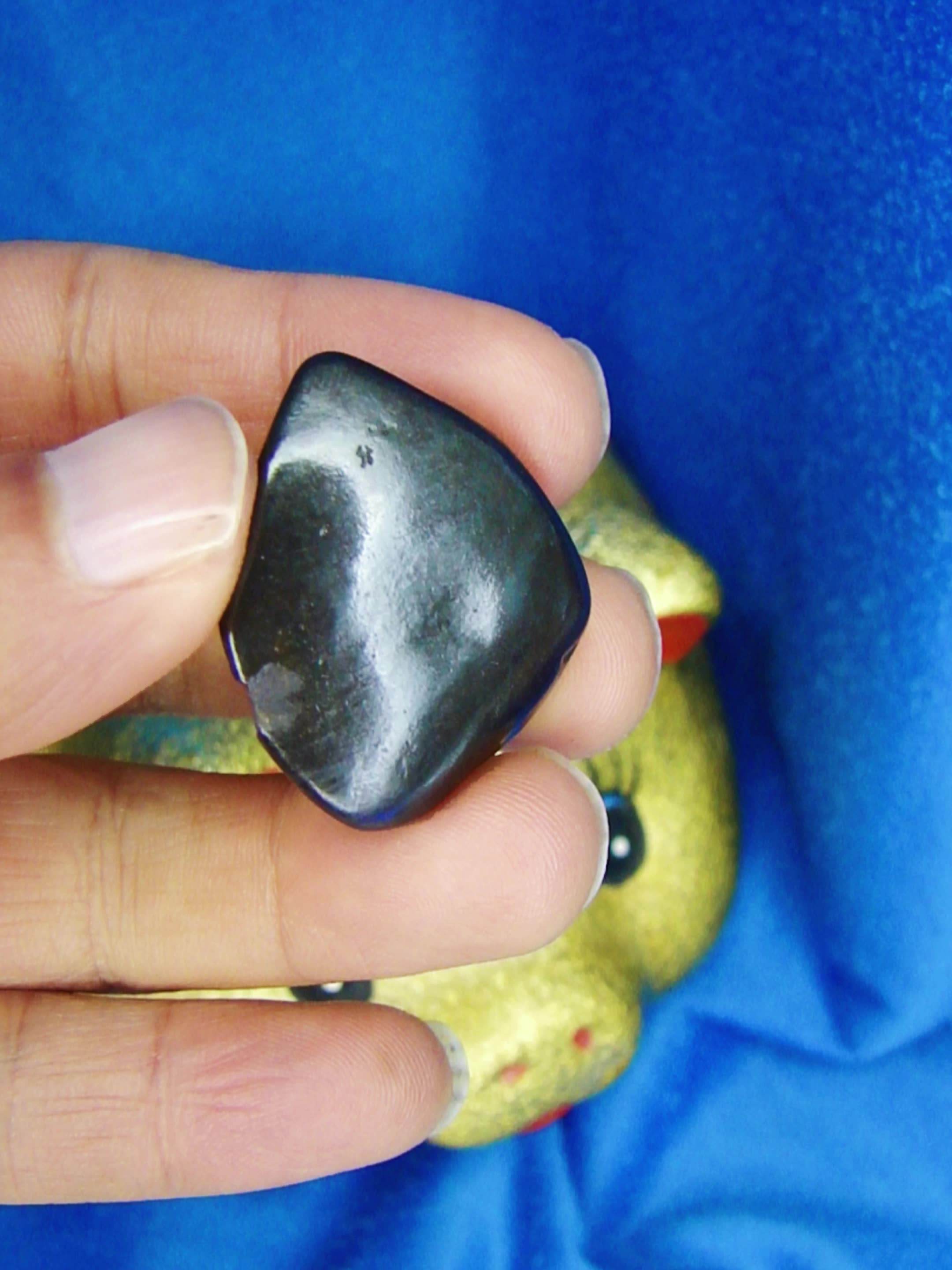 佩戴陨石有啥好处的呢