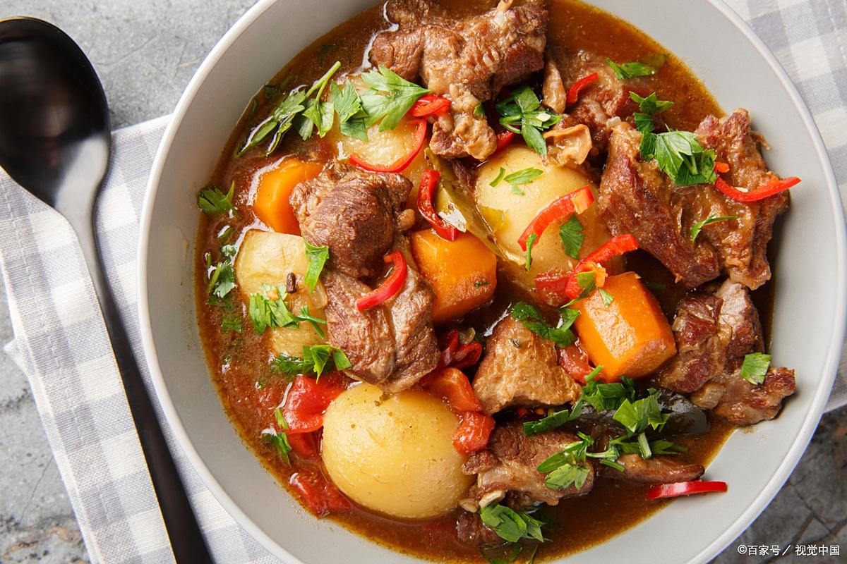 羊肉炖胡萝卜的家常做法
