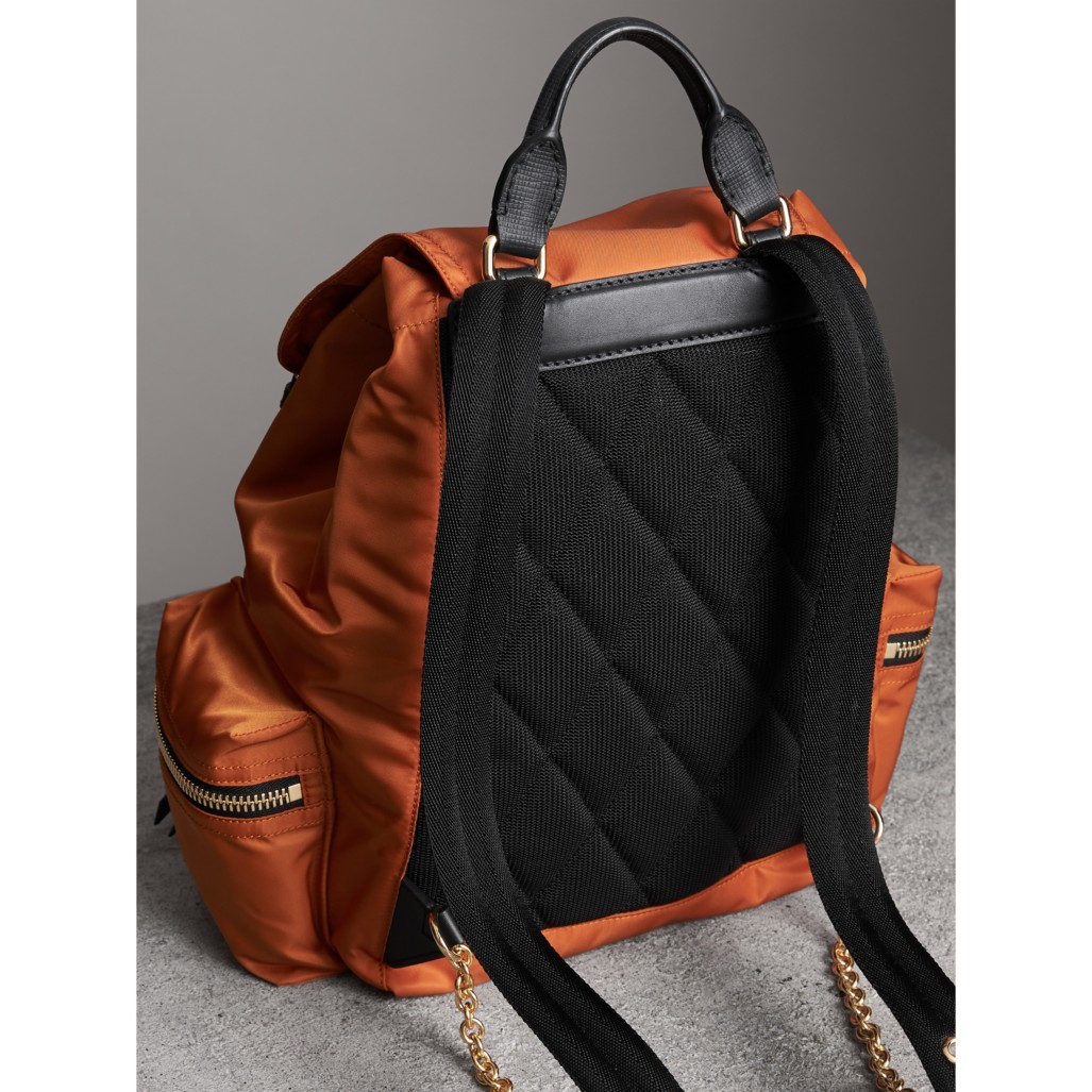 inneed和inneedof区别