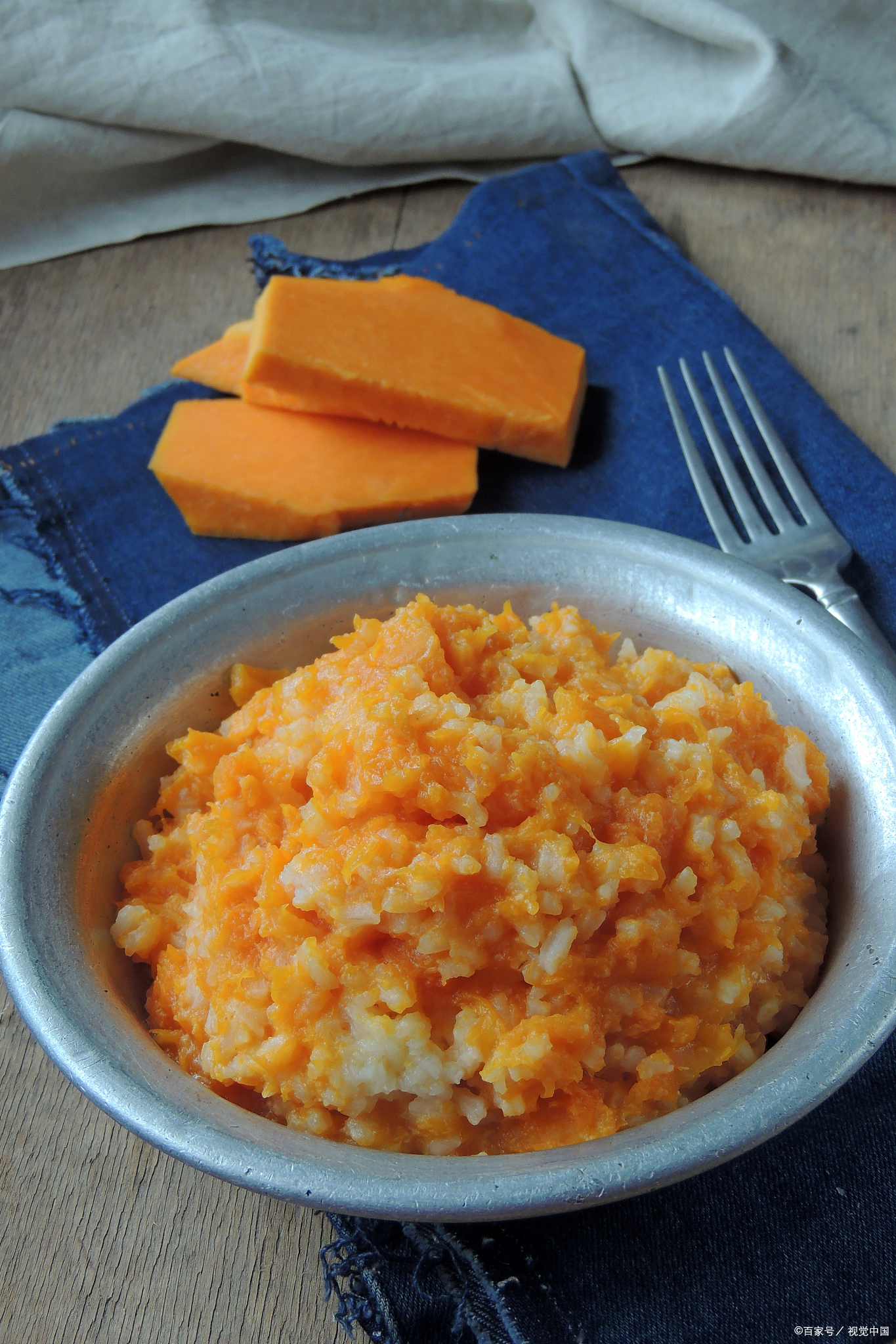 整个南瓜蒸米饭的做法移动端