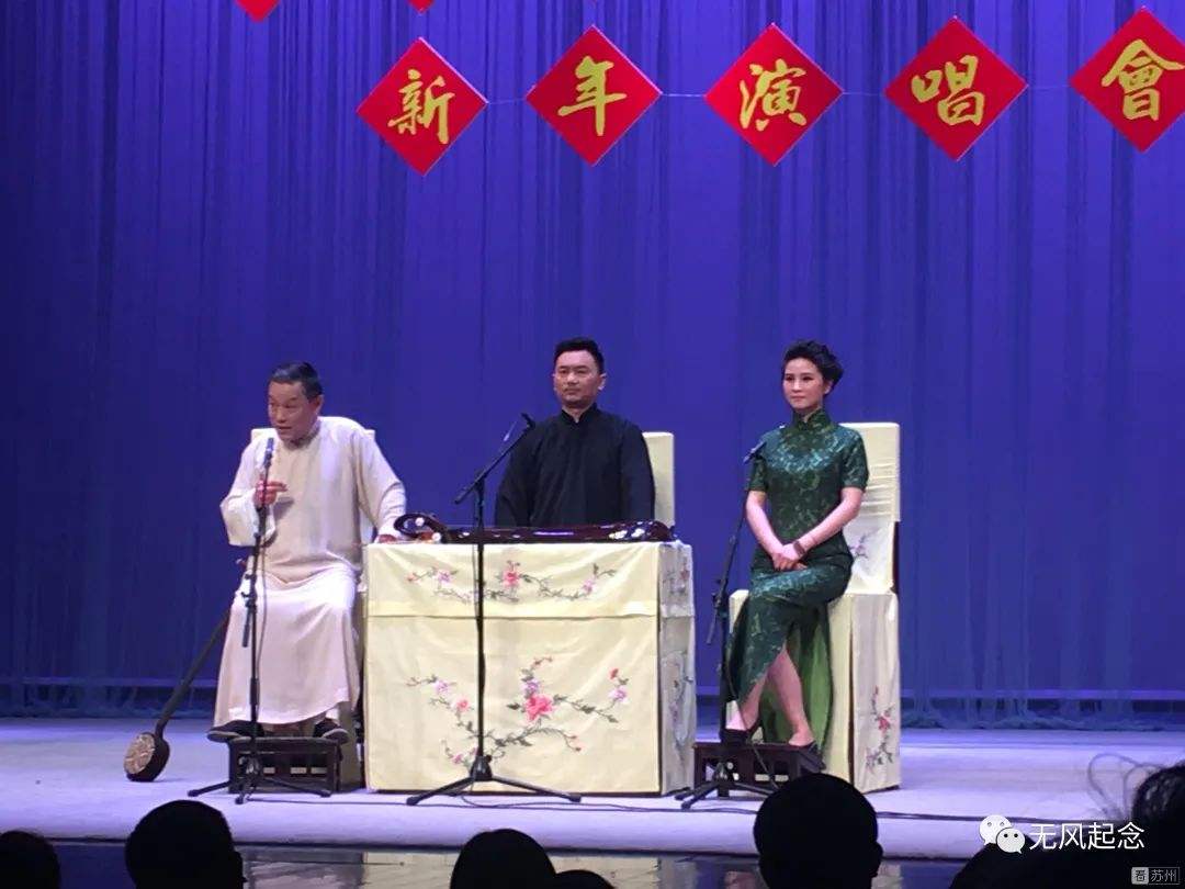 黄世仁简介关于黄世仁简介