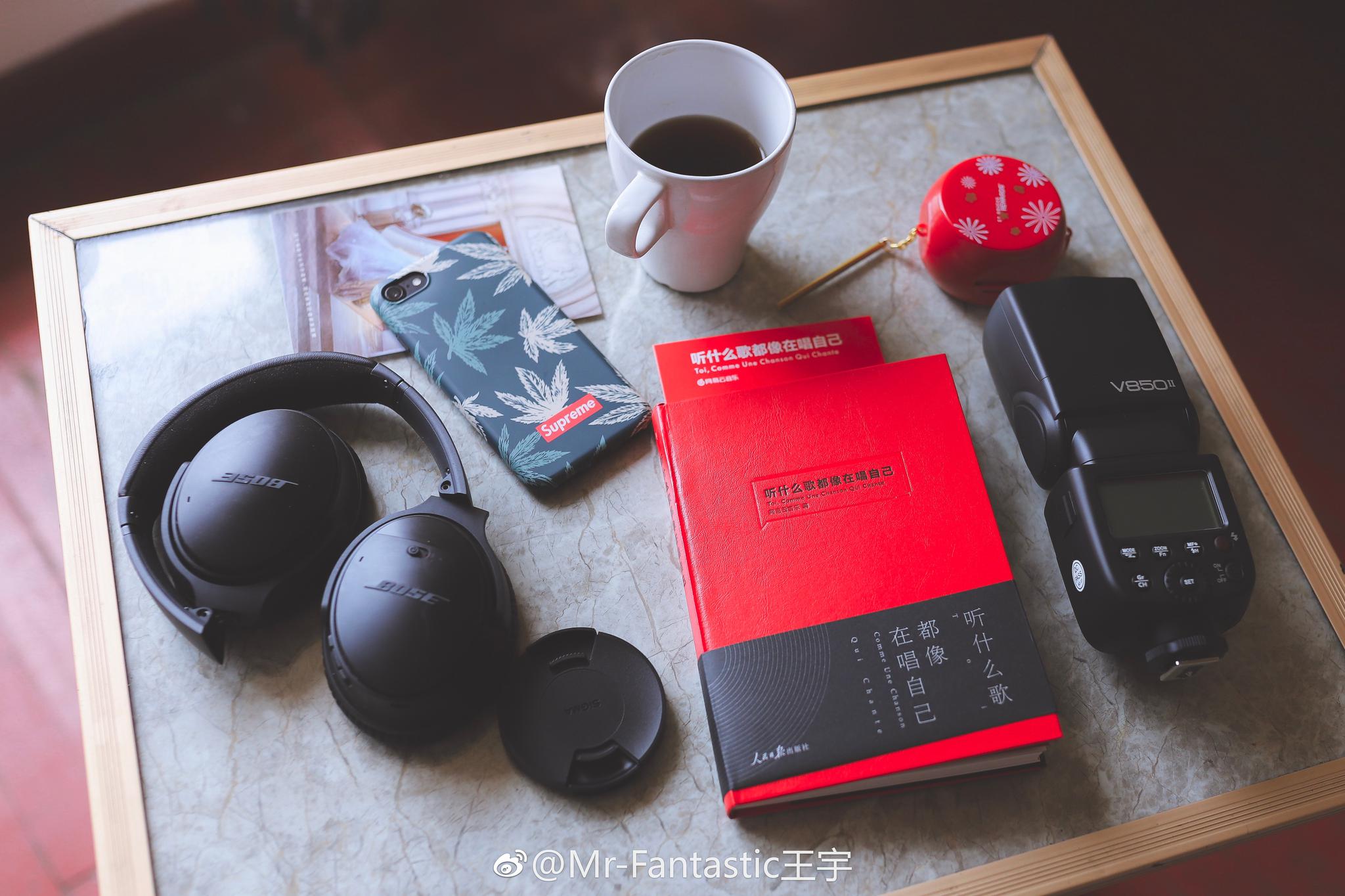 咖啡馆的那个座位我在这里盼望着谁归是什么歌