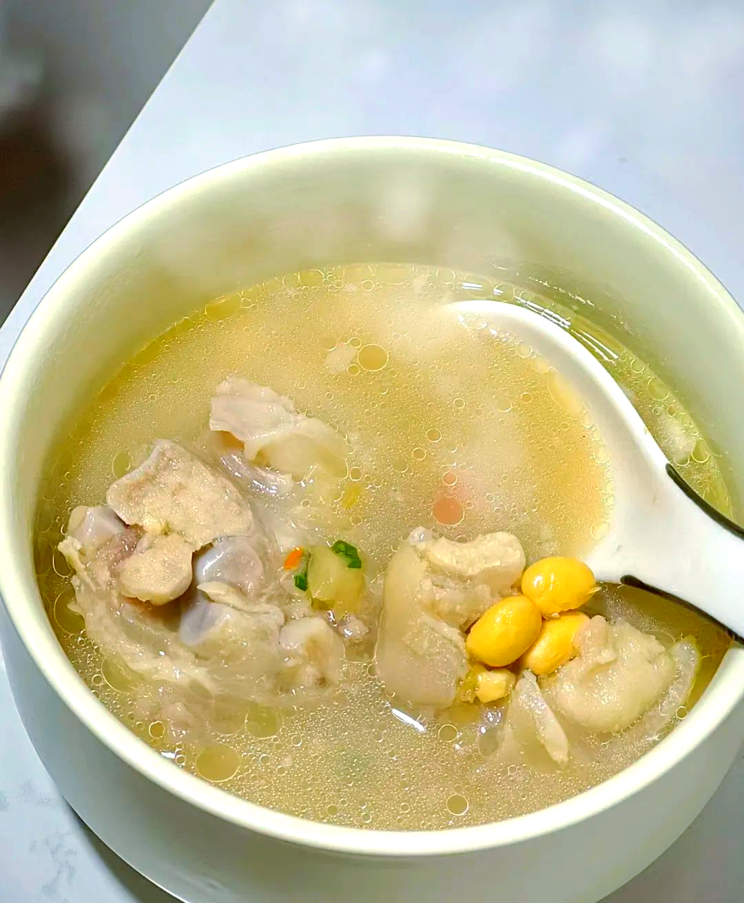 猪脚跟什么煲汤好吃又营养