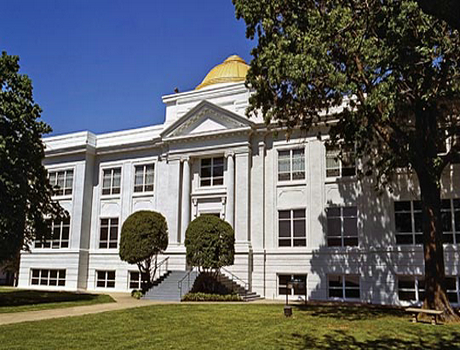 查普曼大学是怎么创立的